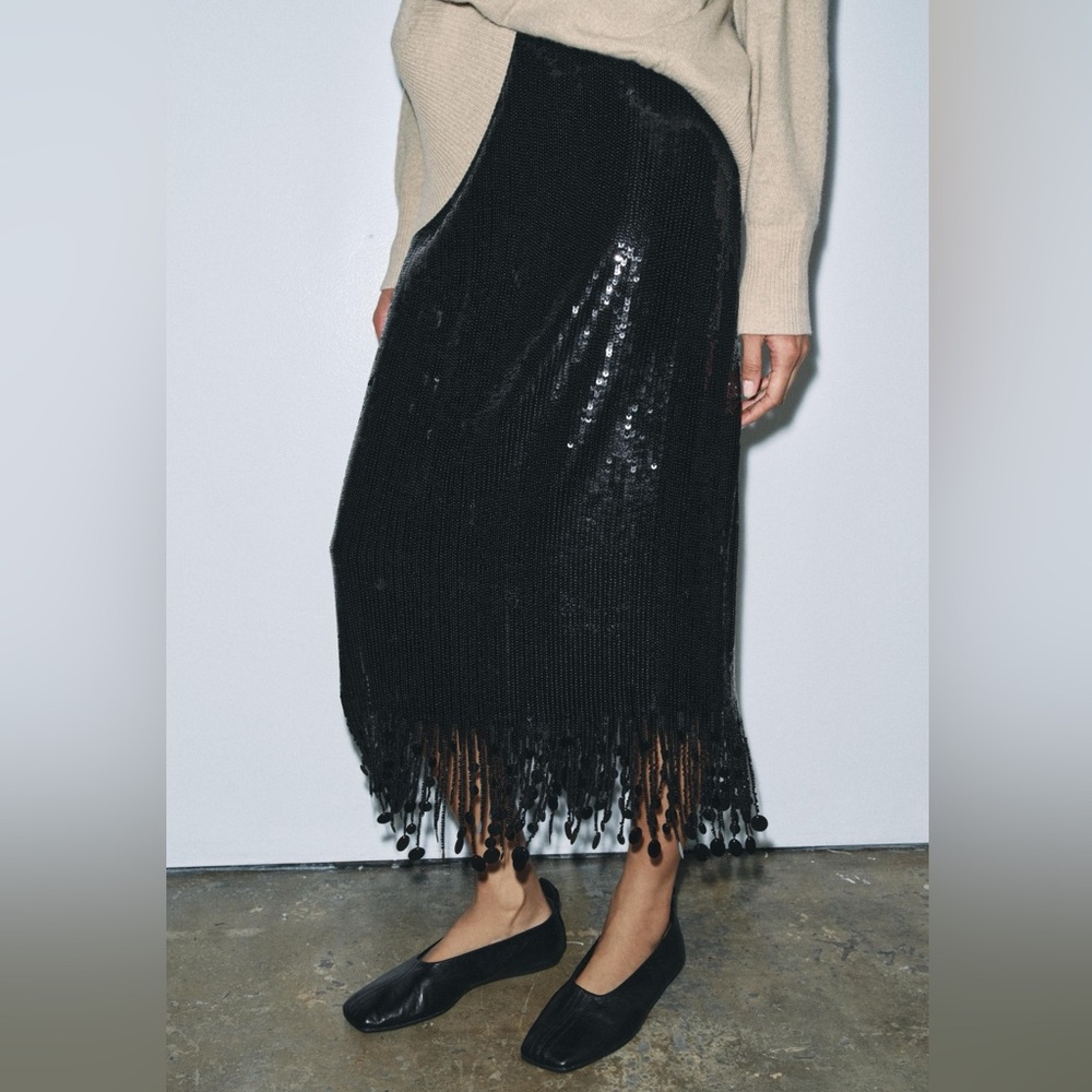 NEW. ZARA 🖤 SEQUIN LONG SKIRT - Picture 11 of 15
